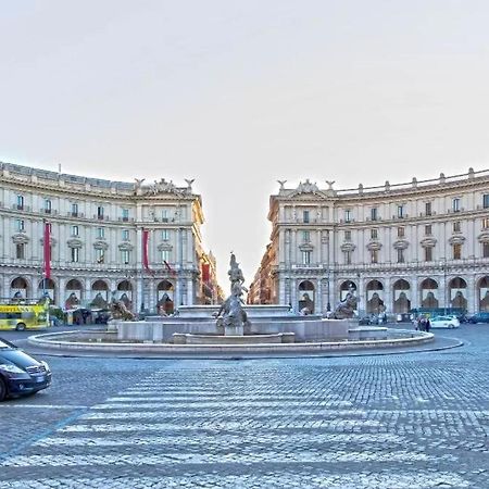 44 Appartamento Nel Centro Di Roma Via Nazionale Экстерьер фото