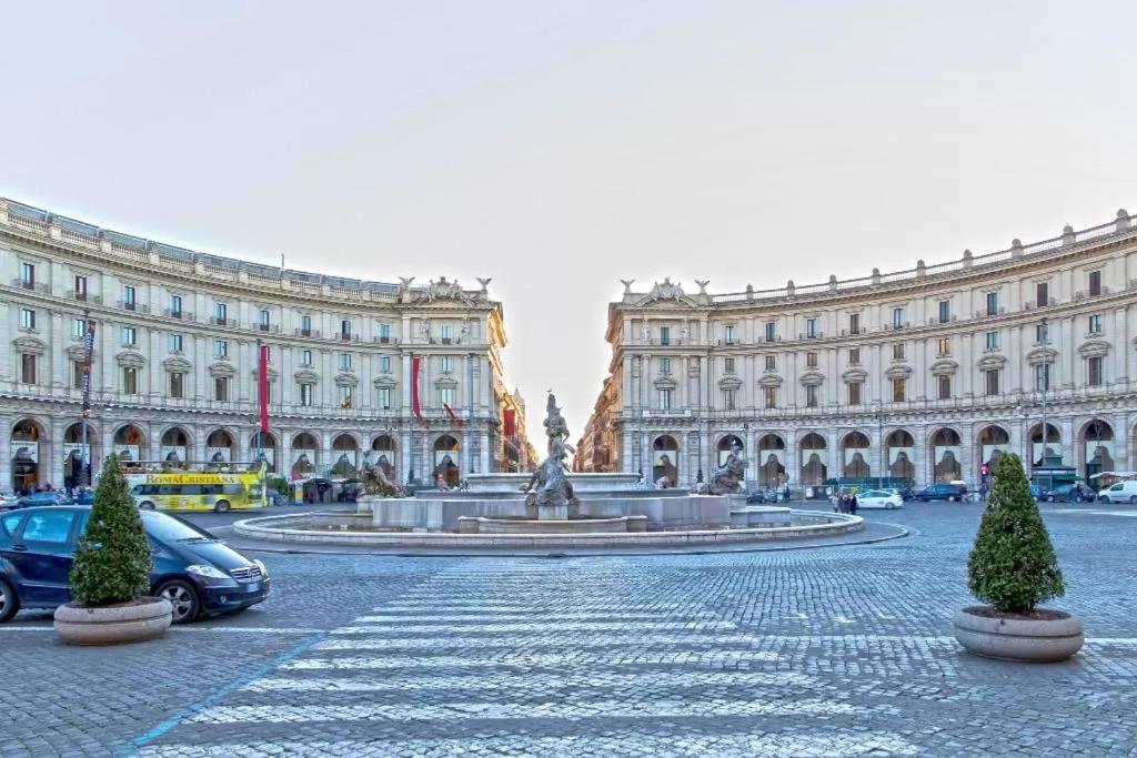 44 Appartamento Nel Centro Di Roma Via Nazionale Экстерьер фото